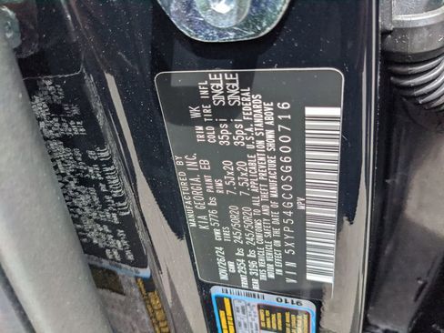 Used 2025 Kia Telluride SX w/ SX Captain's Chair Package image 37