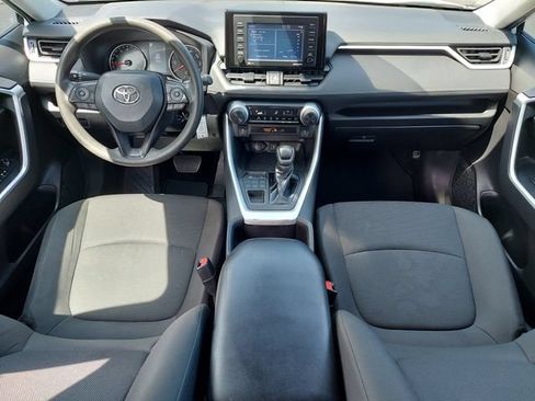 Certified 2022 Toyota RAV4 LE AWD/4WD image 18