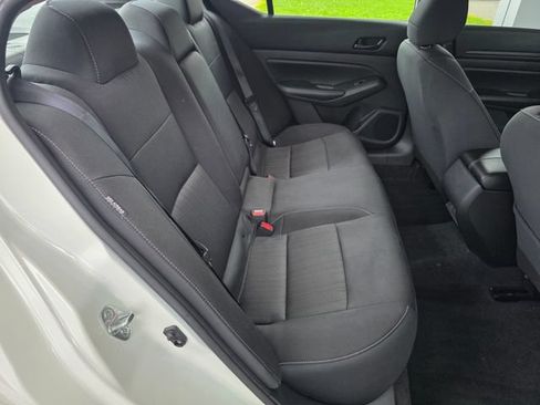 Used 2024 Nissan Altima 2.5 SV AWD/4WD image 14