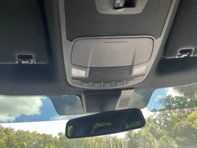Used 2020 Ford F150 XLT w/ Equipment Group 302A Luxury AWD/4WD image 18
