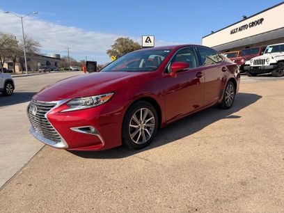 Used 2018 Lexus ES 300h w/ Luxury Package