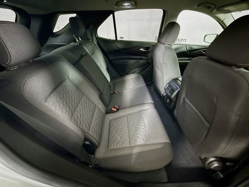 Used 2019 Chevrolet Equinox LT w/ Driver Convenience Package image 25