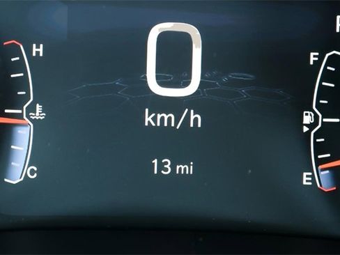 New 2026 Jeep Compass Latitude image 24