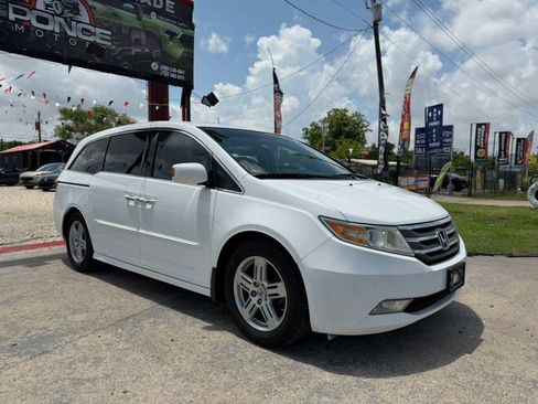Used 2012 Honda Odyssey Touring image 1