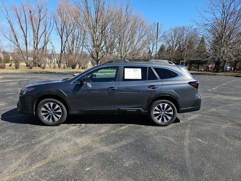 Used 2024 Subaru Outback Limited image 2