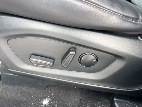 Certified 2023 Ford Explorer XLT w/ Equipment Group 202A image 21