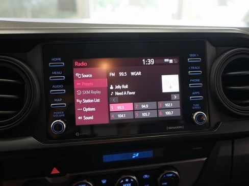 Used 2023 Toyota Tacoma SR image 32