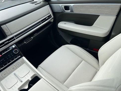 New 2025 Hyundai Santa Fe Calligraphy image 15