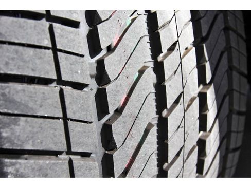 Used 2023 Cadillac Escalade ESV Sport Platinum image 33