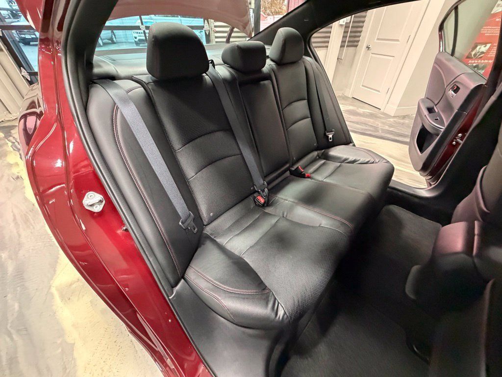 Used 2017 Honda Accord Sport Special Edition image 5