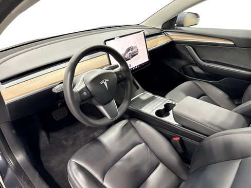 Certified 2023 Tesla Model 3 Standard Range RWD image 9