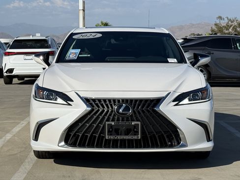 Certified 2024 Lexus ES 350 w/ Accessory Package (Z1) FWD image 6