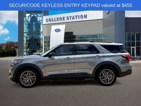 Used 2026 Ford Explorer ST w/ Sun And Sound Package AWD/4WD image 3