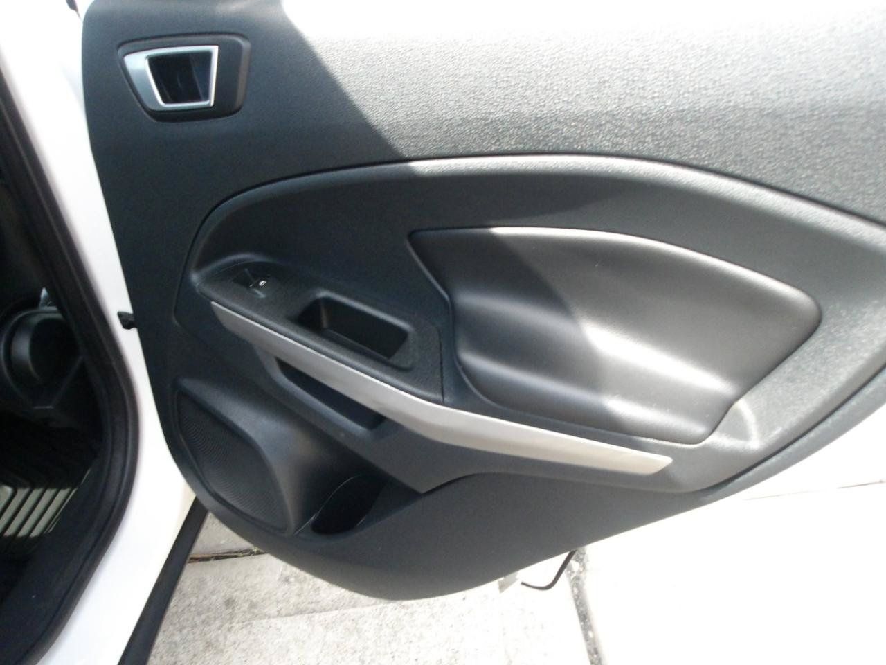 Used 2019 Ford EcoSport Titanium FWD image 7