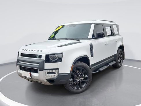 Used 2024 Land Rover Defender 110 S image 1
