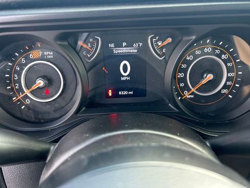 Used 2025 Jeep Wrangler Sport image 16