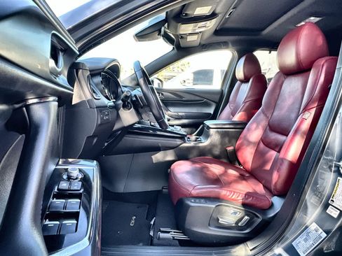 Used 2021 MAZDA CX-9 Carbon Edition image 11