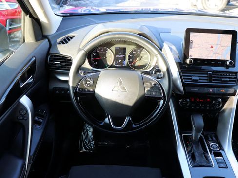 Used 2025 Mitsubishi Eclipse Cross SE image 17