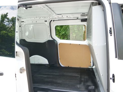 Used 2015 Ford Transit Connect XL FWD image 27