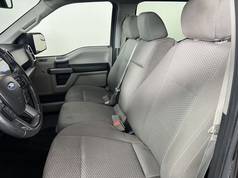 Used 2018 Ford F150 XLT w/ Equipment Group 302A Luxury AWD/4WD image 16