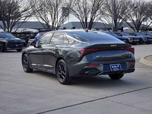 New 2025 Kia K5 LXS FWD image 3