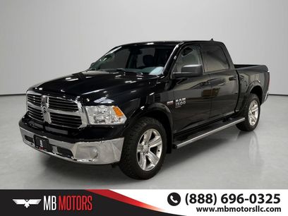 Used 2019 RAM 1500 Classic SLT w/ SLT Plus D￩cor Group