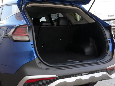 Used 2023 Kia Sportage EX image 21