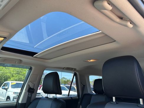 Used 2021 Toyota 4Runner SR5 Premium w/ Moonroof Package AWD/4WD image 32