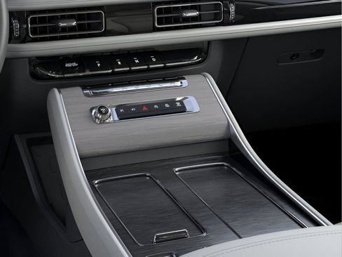 New 2025 Lincoln Aviator Reserve w/ Equipment Group 201A image 15