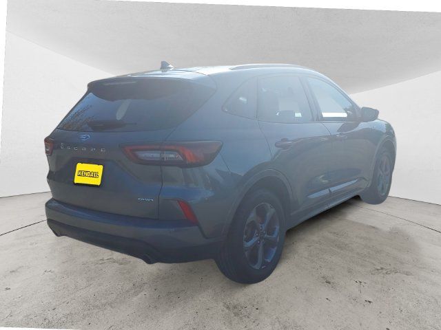 Used 2024 Ford Escape ST-Line AWD/4WD image 5