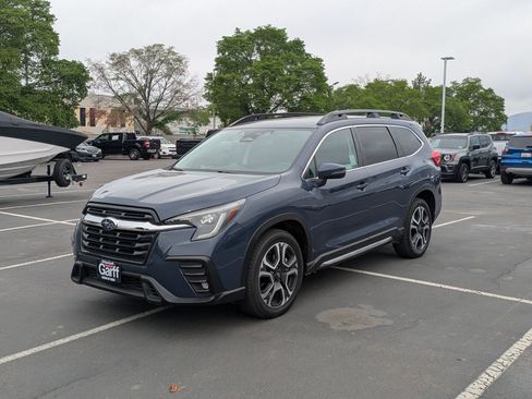 Used 2023 Subaru Ascent Limited AWD/4WD image 8