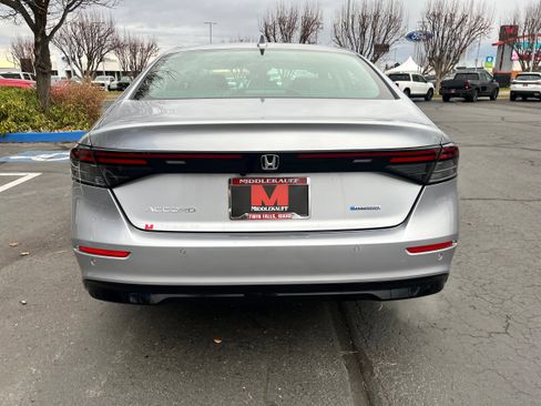 New 2025 Honda Accord EX-L image 6
