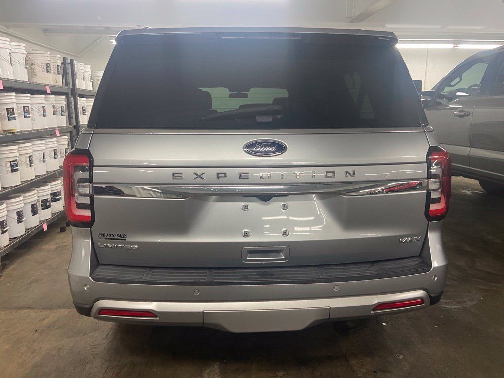 Used 2022 Ford Expedition Max Limited AWD/4WD image 9