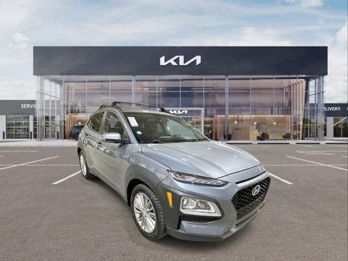 Used 2019 Hyundai Kona SEL w/ SEL Tech Package 02 image 2
