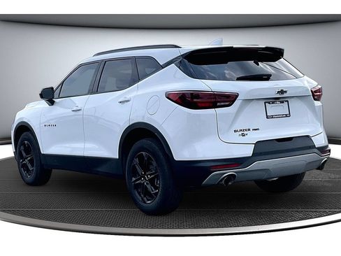 Used 2024 Chevrolet Blazer LT w/ Convenience Package AWD/4WD image 18