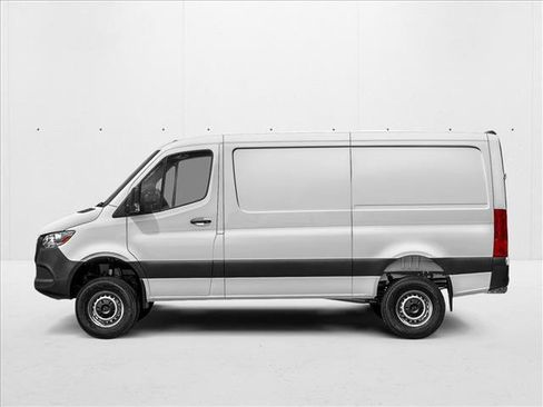 New 2025 Mercedes-Benz Sprinter 2500 image 3