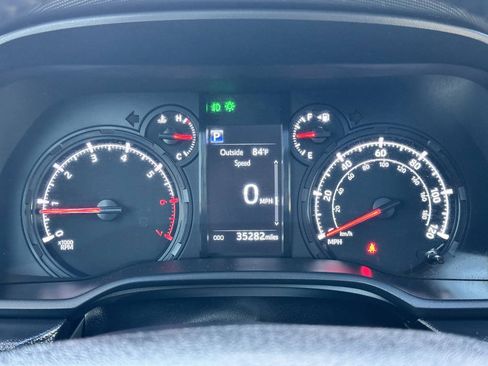Used 2023 Toyota 4Runner SR5 Premium w/ Moonroof Package AWD/4WD image 46