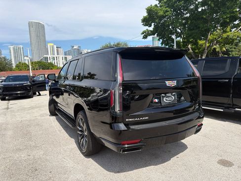 Used 2024 Cadillac Escalade ESV Sport w/ LPO, Floor Liner Package RWD image 14