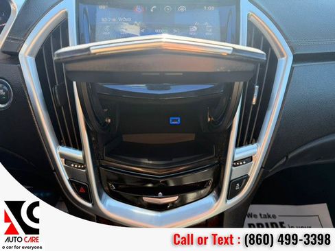 Used 2015 Cadillac SRX Luxury AWD/4WD image 23