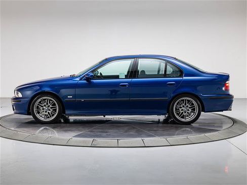 Used 2000 BMW M5 RWD image 2