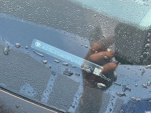 Used 2023 Toyota Camry LE image 34