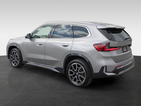 Certified 2025 BMW X1 xDrive28i w/ Premium Package image 7