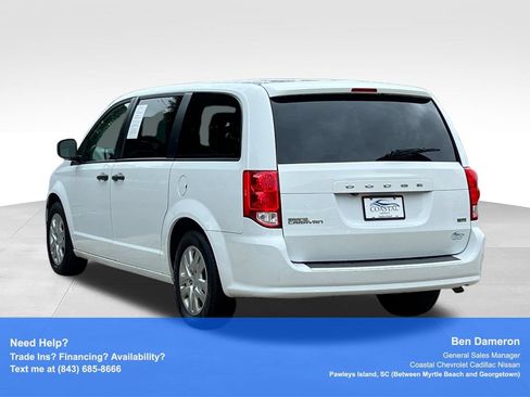 Used 2019 Dodge Grand Caravan SE FWD image 12