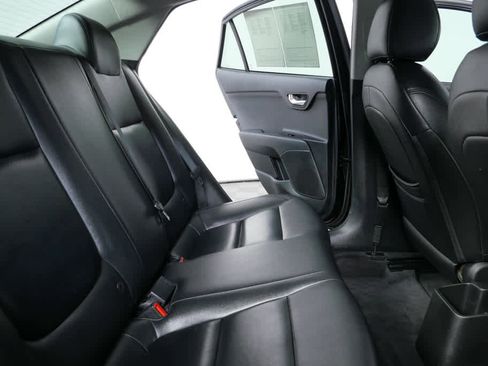 Used 2022 Kia Rio LX image 16