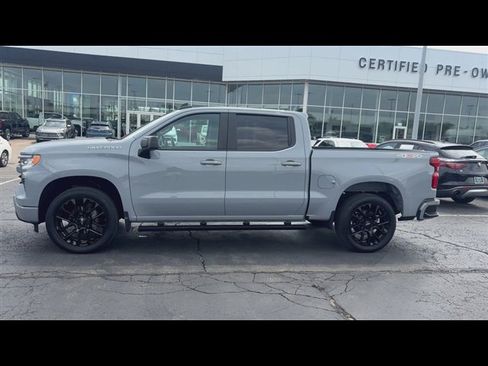 Certified 2024 Chevrolet Silverado 1500 RST AWD/4WD image 5
