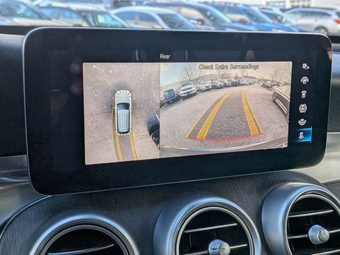 Used 2021 Mercedes-Benz GLC 300 4MATIC image 14