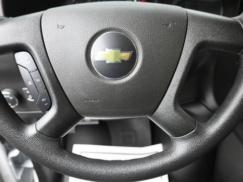 Used 2025 Chevrolet Express 3500 LT w/ LT Preferred Equipment Group RWD image 19