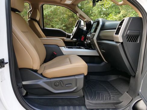 Used 2022 Ford F250 Lariat w/ Tremor Off-Road Package image 43