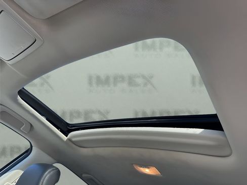 Used 2016 Honda CR-V Touring image 12