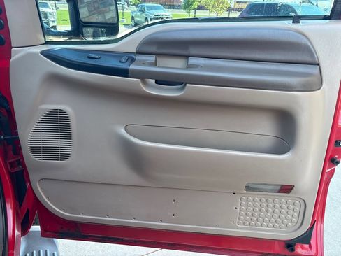 Used 1999 Ford F250 XL AWD/4WD image 24
